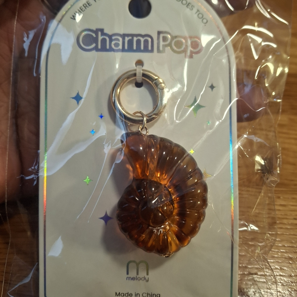 Seashell Charm Pop - Picture 3 of 7